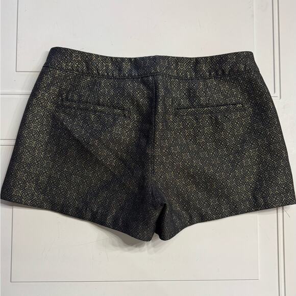 Old Navy Black Gold Metallic Geometric 3” Shorts Size 10 - Picture 5 of 5